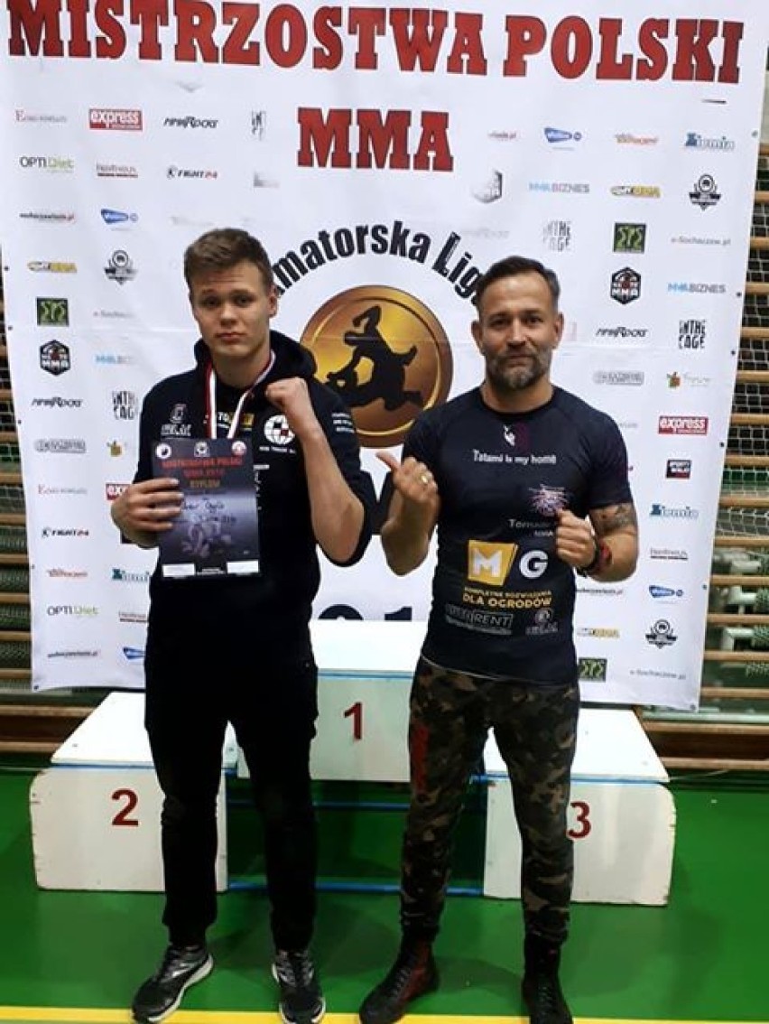 Wiktor Cegła zdobył brązowy medal mistrzostw Polski juniorów w MMA