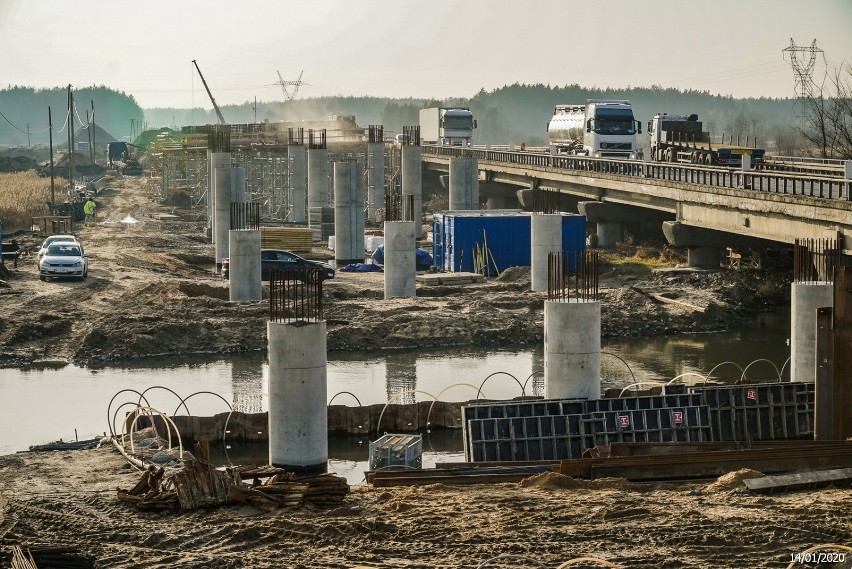 Budowa autostrady A1 Radomsko - granica województwa. Jak...