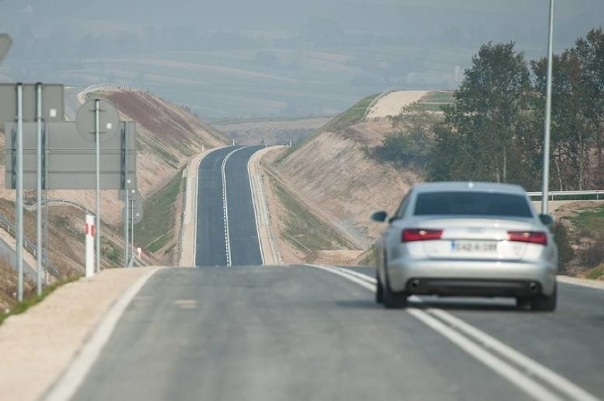 3. Zarząd Dróg Wojewódzkich w Krakowie
Obwodnice Miechowa,...