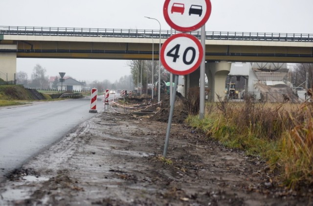 Trwają prace przy budowie drugiego docinka ścieżki rowerowej do Grodziszcza.