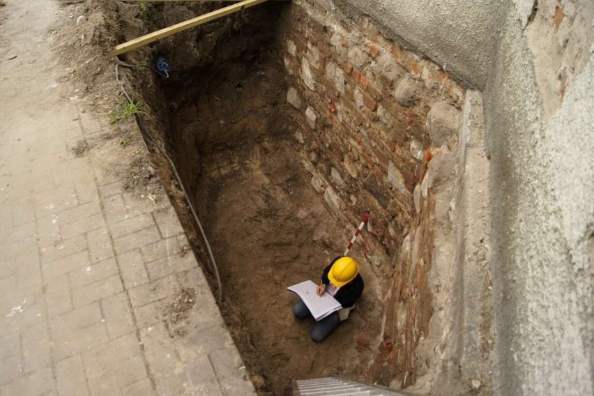 Kalisz: Archeologiczne odkrycia przy bazylice św. Józefa. ZDJĘCIA