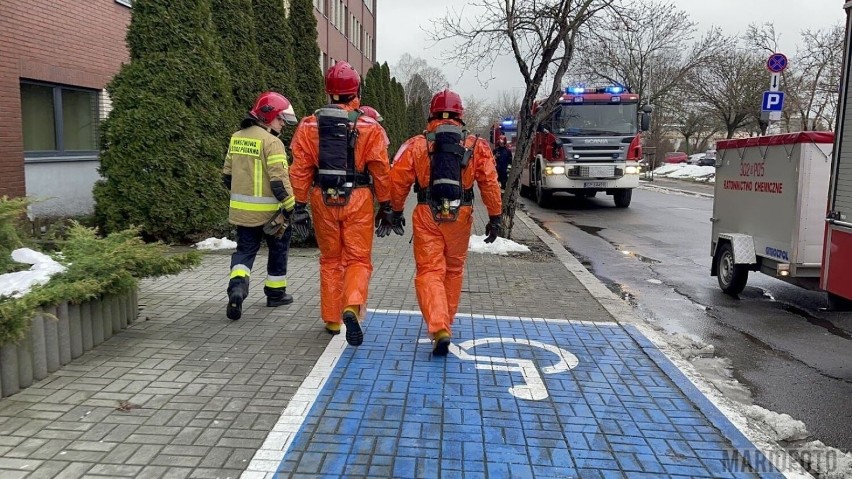 Alarm w Wyższej Szkole Bankowej w Opolu.