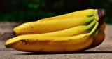 Radna proponuje ponowne zastosowanie skórek od bananów. Do czego miałyby służyć w mieście?