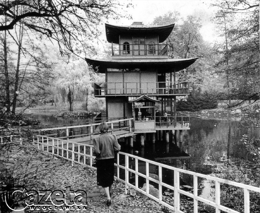 WROCŁAW 11.1983.  PARK SZCZYTNICKI PAGODA.