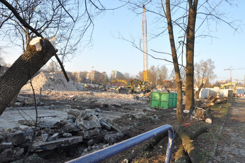 Trasa Łagiewnicka: Na Zakopiańskiej wyburzają tory i budują nowy most