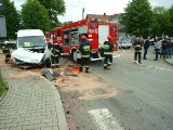 Wypadek Skrzydlna: bus zderzył się z ciężarówką. Są poszkodowani [ZDJĘCIA]