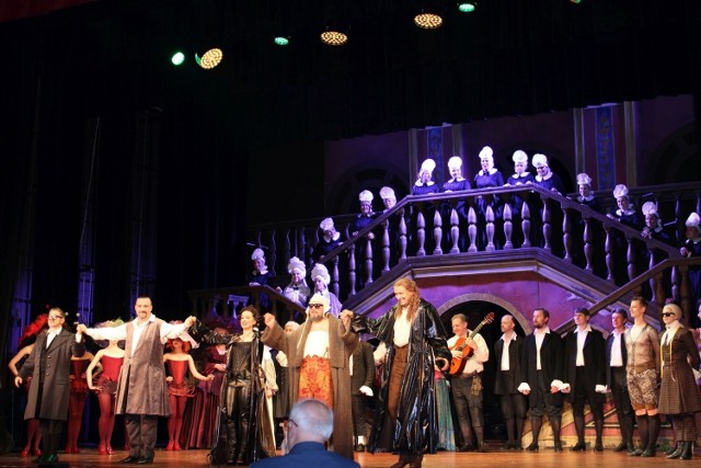 Koncert inauguracyjny XXIX Międzynarodowego Festiwalu Muzycznego imienia Krystyny Jamroz w Busku Zdroju zgromadził na scenie wielu znakomitych artystów.
