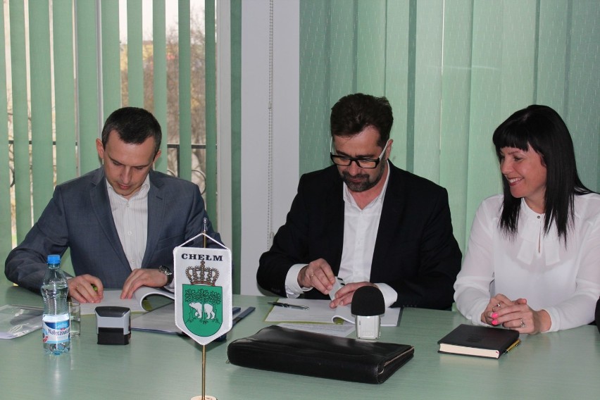 Aquapark w Chełmie, w czwartek, 12 marca podpisano umowę z...
