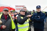 Pracownicy Bioetanolu protestują przeciwko decyzji Urzędu Celnego w Toruniu [ZDJĘCIA]