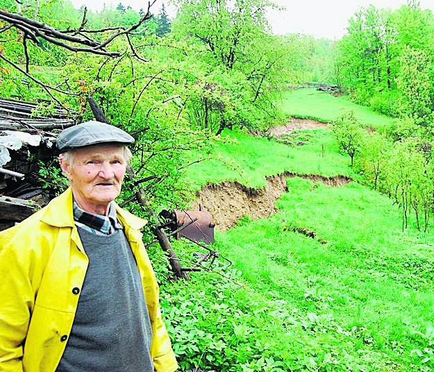 Mieszkańcy osiedla Bace obawiają się osuwisk ziemi