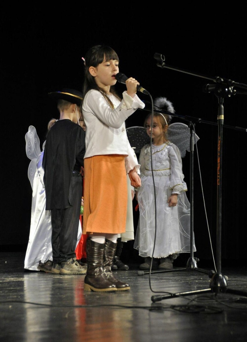 Przedszkolaki śpiewały kolędy na festiwalu w Międzychodzie