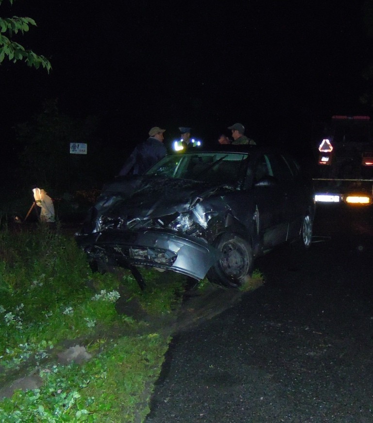 Kolonia Miączyn: Zderzenie citroena z seatem. 21-latek w...