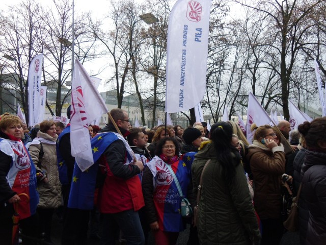 Protest nauczycieli w Warszawie