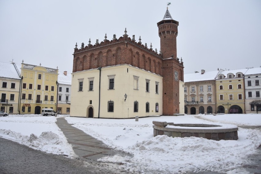 Spacer po tarnowskim Rynku to propozycja dla zakochanych,...