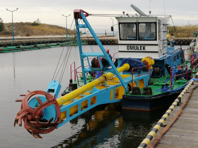 Port w Dźwirzynie, w drugi dzień świąt Bożego Narodzenia