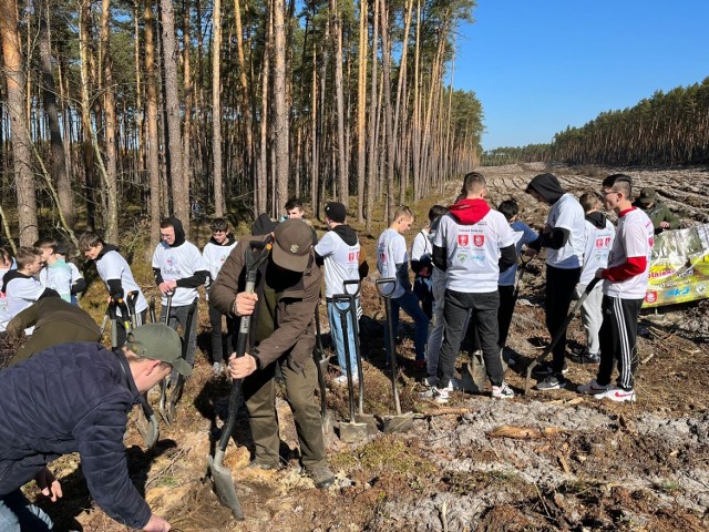 W świętowaniu uczestniczyło ponad 70 biłgorajskich uczniów wraz z opiekunami