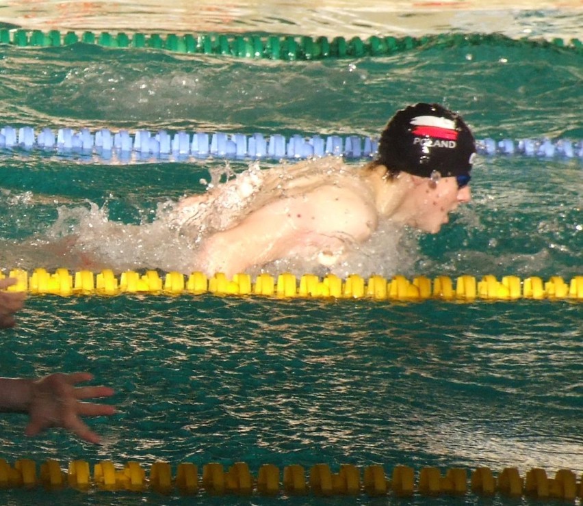 Oświęcim: Wielu pobiło pływackie rekordy, więc jej patron, Paweł Korzeniowski, byłby dumny [WIDEO]