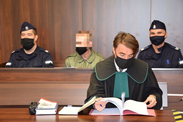 Proces 48-letniego Dariusza L. z Kluczborka rozpoczął się dziś (22.09) przed Sądem Okręgowym w Opolu