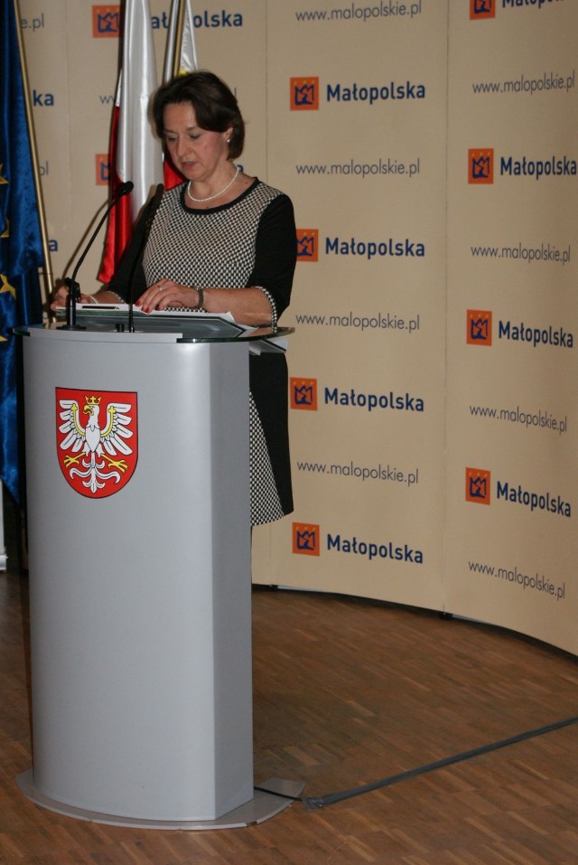 Pani Jadwiga Widziszewska Dyrektor Centrum Transferu Technologii Politechniki Krakowskiej, ogłasza wyniki konkursu.