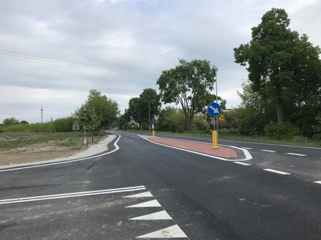 Gmina Kwilcz wybudowała nowy zjazd z drogi krajowej nr 24 w Kwilczu na tereny inwestcyjne i liczy na zainteresowanie inwestorów (18.05.2020).
