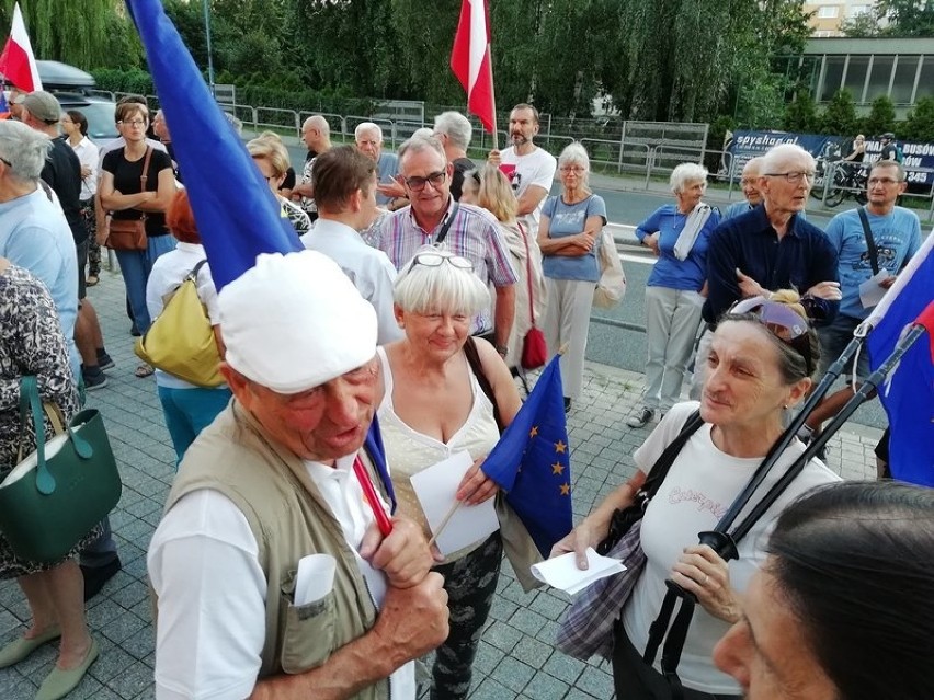 Demonstracja pod Sądem Okręgowym w Katowicach, 23 lipca...