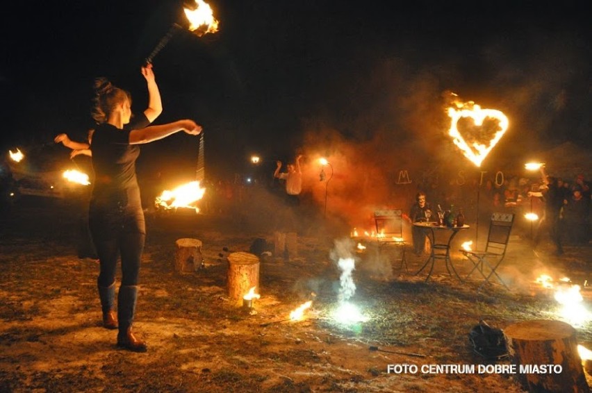 Bartoszycki Klub Morsów wziął udział w nocnej kąpieli