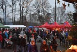 Jak Jarmark i Mikołaj - to nie mogło zabraknąć prezentów! Zapraszamy na kolejną fotorelację z I Bukowieckiego Jarmarku Bożonarodzeniowego 