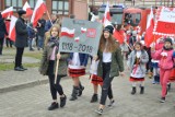Mieszkańcy gminy Wejherowo marszem uczcili 100-lecie odzyskania niepodległości [ZDJĘCiA]