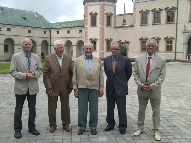 Na zdjęciu od lewej: Apolinary Sobczak, Stanisław Kaleta, Zdzisław Fiuk, Andrzej Gąsior i organizator spotkania Czesław Pabis.