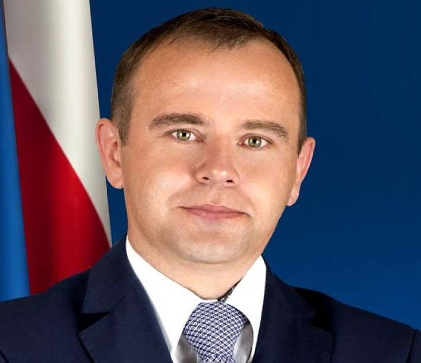 Były burmistrz Błaszek napisał do Jarosława Kaczyńskiego. Domaga się 1000 plus dla każdego nauczyciela