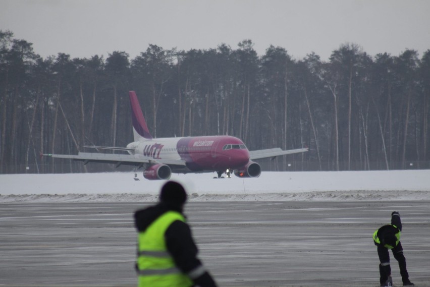 Lotnisko Lublin: Samolot WizzAir z Londynu opóźniony