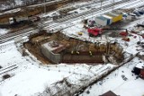 Budują kolejny, ważny tunel w Dąbrowie Górniczej. Połączy dwie części dzielnicy Strzemieszyce. Piesi i rowerzyści będą bezpieczniejsi 