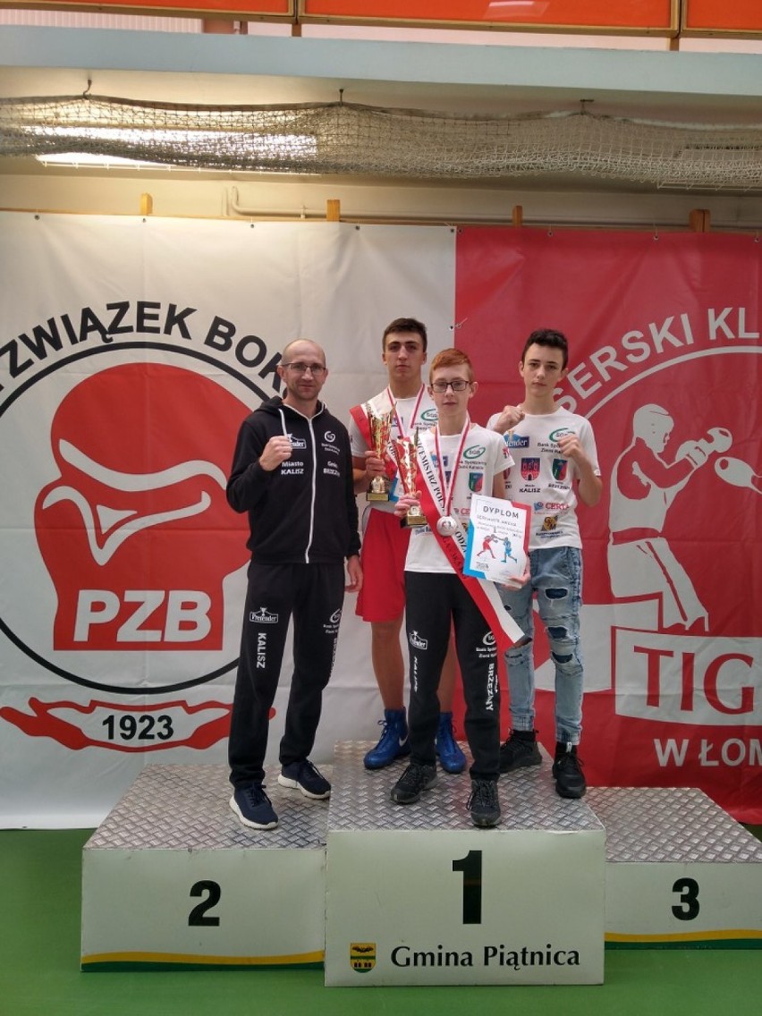 Od lewej: Mariusz Ziętek, Olaf Pera, Mateusz Pędziwiatr,...