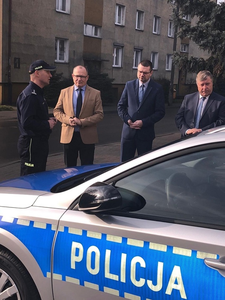 Policja Kłecko: nowy radiowóz dla lokalnych funkcjonariuszy