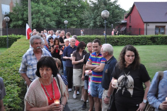 W Śremie: kolejny dzień protestów pod śremskim sądem