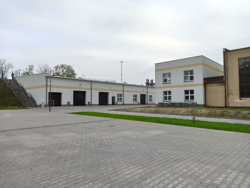Nowe warsztaty Zespołu Szkół Zawodowych w Rawiczu oficjalnie otwarte. 4 listopada 2022 roku zapisał się w historii szkoły [ZDJĘCIA]