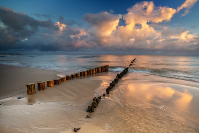 Foto Powiat Pucki: jesienna plaża we Władysławowie