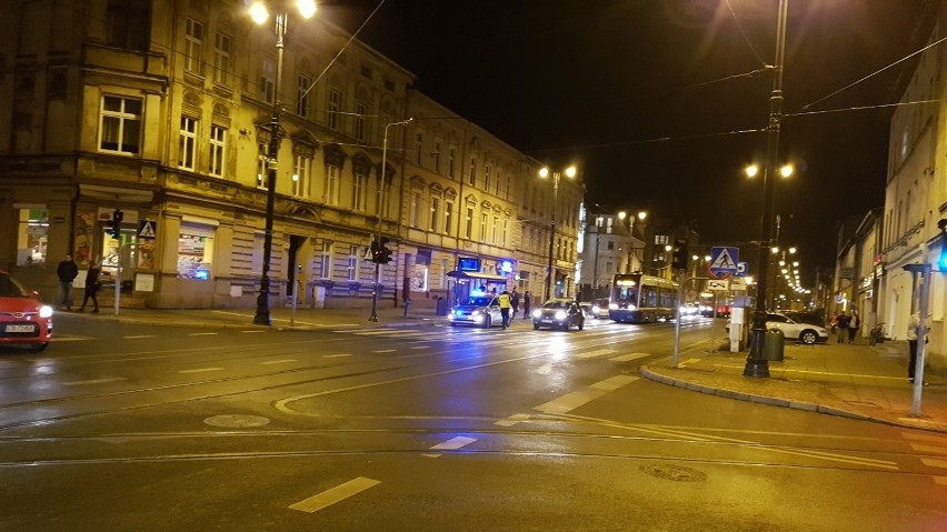 Tramwaj potrącił pieszego w centrum Bydgoszczy