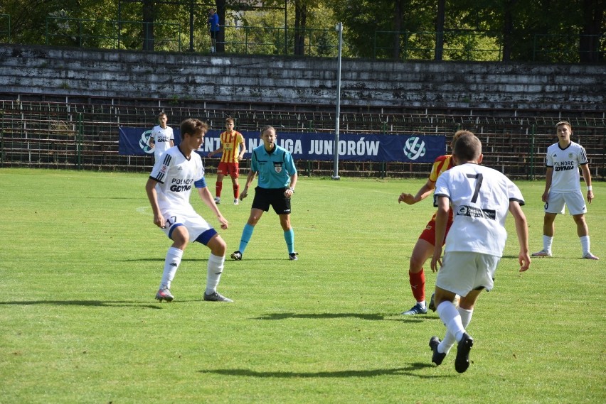 Niespodziewana porażka Korony Kielce z Arką Gdynia w Centralnej Lidze Juniorów do 18 lat [ZDJĘCIA, WIDEO]