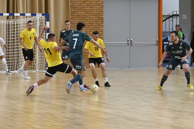 Drużyna Futsal Świecie przegrała w towarzyskim meczu z Legią Warszawa 3:4