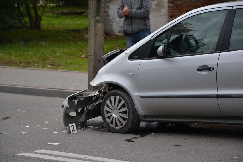 Malbork. Wypadek na ul. Armii Krajowej. 1 osoba ranna