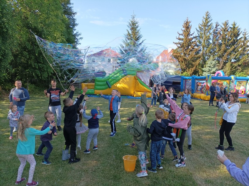 Moc zabawy i radości dla najmłodszych lubinian na Festiwalu Baniek Mydlanych!