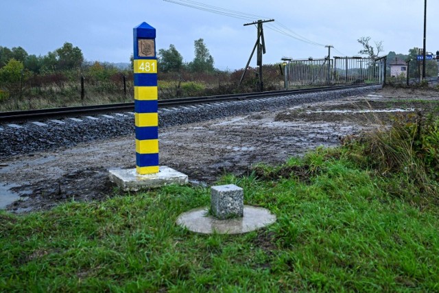 Wyremontowana linia kolejowa 102 z Przemyśla do polsko-ukraińskiej granicy w Malhowicach.