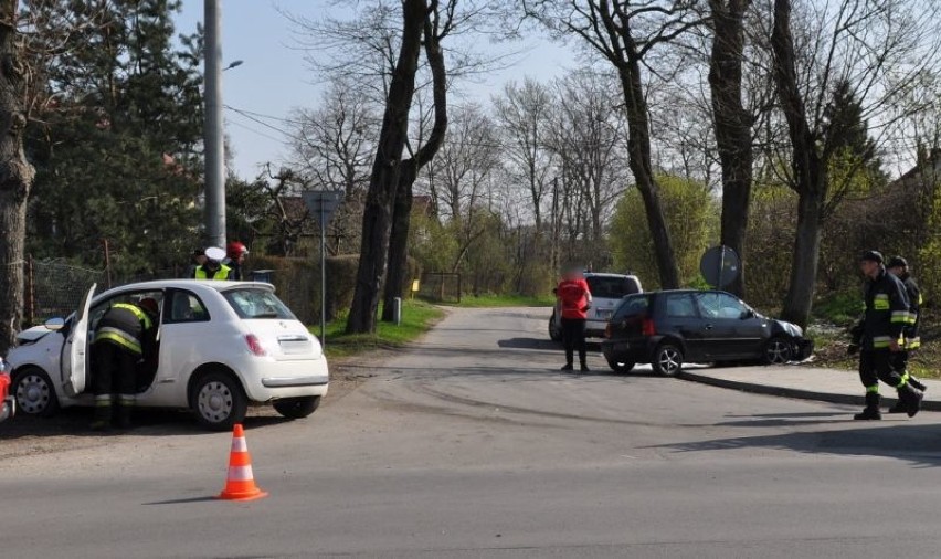 Bałdowo: policjanci wyjaśniają przyczyny poniedziałkowego wypadku [ZOBACZ ZDJĘCIA]