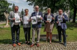 Radni PiS chcą dyskusji o uchwale krajobrazowej. GZDiZ zwraca uwagę, że komitet prezydenta Dudy nie ma zgody na reklamowanie się w Gdańsku