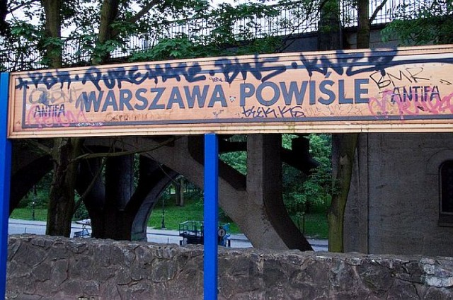 Wstydliwe sprawy Warszawy, czyli czego warszawiacy wstydzą się przed Euro 2012