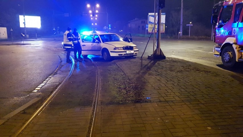 Grudziądz. Wypadek w centrum Grudziądza. Zderzyły się dwa samochody [zdjęcia]