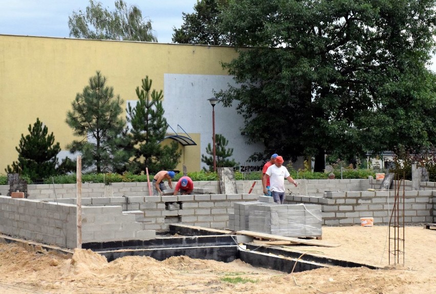 W centrum Łasku powstaje  żłobek