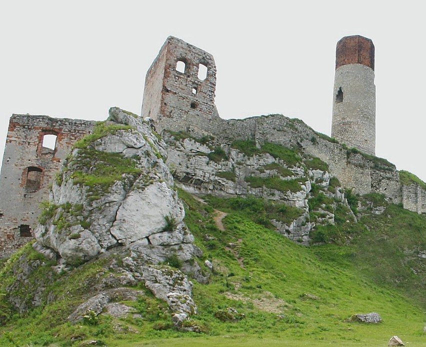 Olsztyn leży w granicach Parku Krajobrazowego "Orlich...