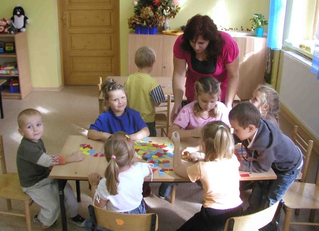 Zajęcia z najmłodszymi w nowym przedszkolu w Rycerce Dolnej